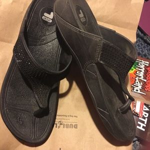 Ladies size 10 FILA sandals
